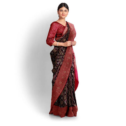 maroon Banarasi saree, wedding sarees Banarasi, traditional Indian sarees, pure silk Banarasi saree, bridal Banarasi saree, luxury handloom saree, model side view