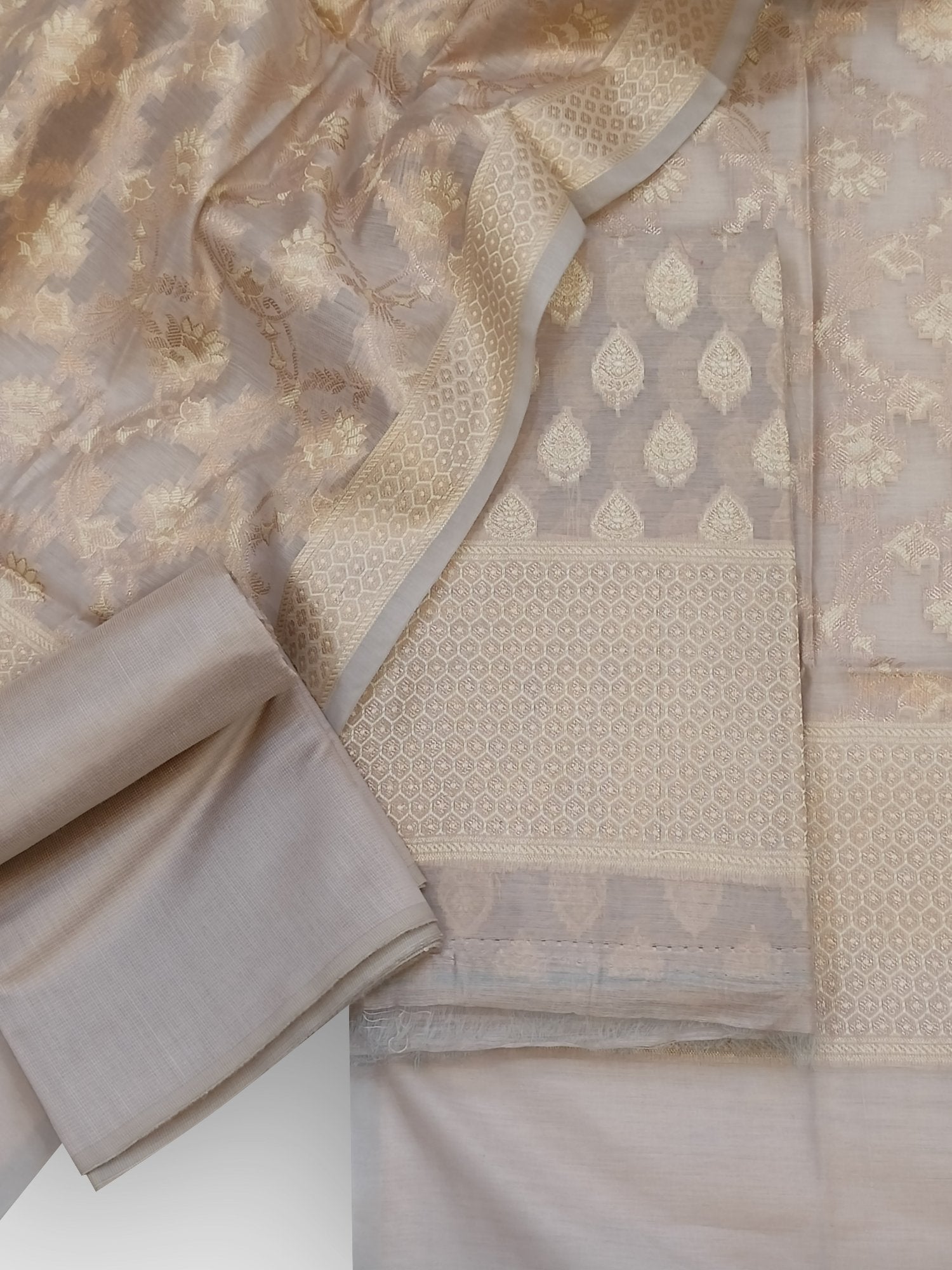 Complete 3-piece set: Kurta, Churidar, and Dupatta