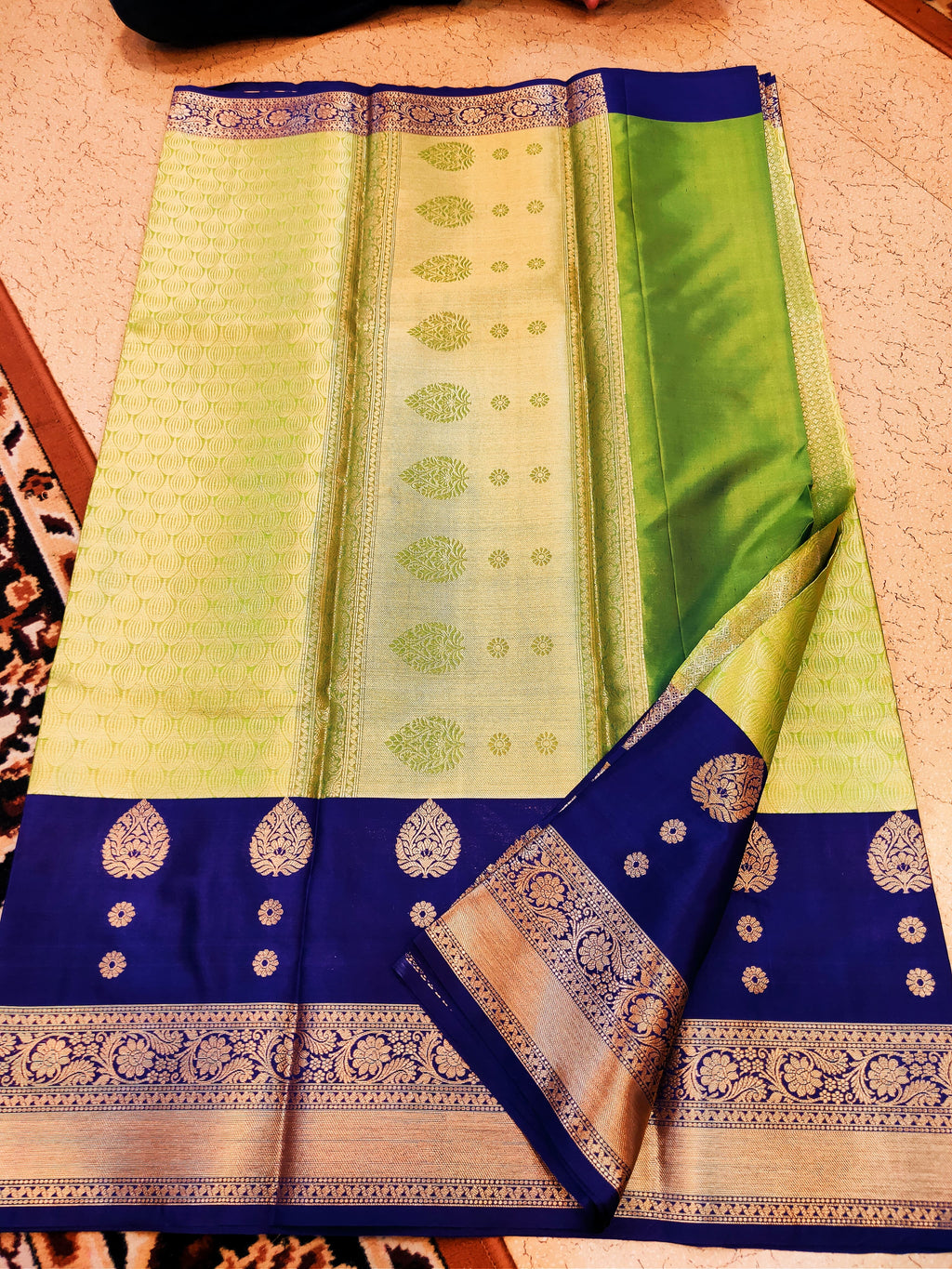 Kanchi Banaras Brocade Green Contrast Border Saree