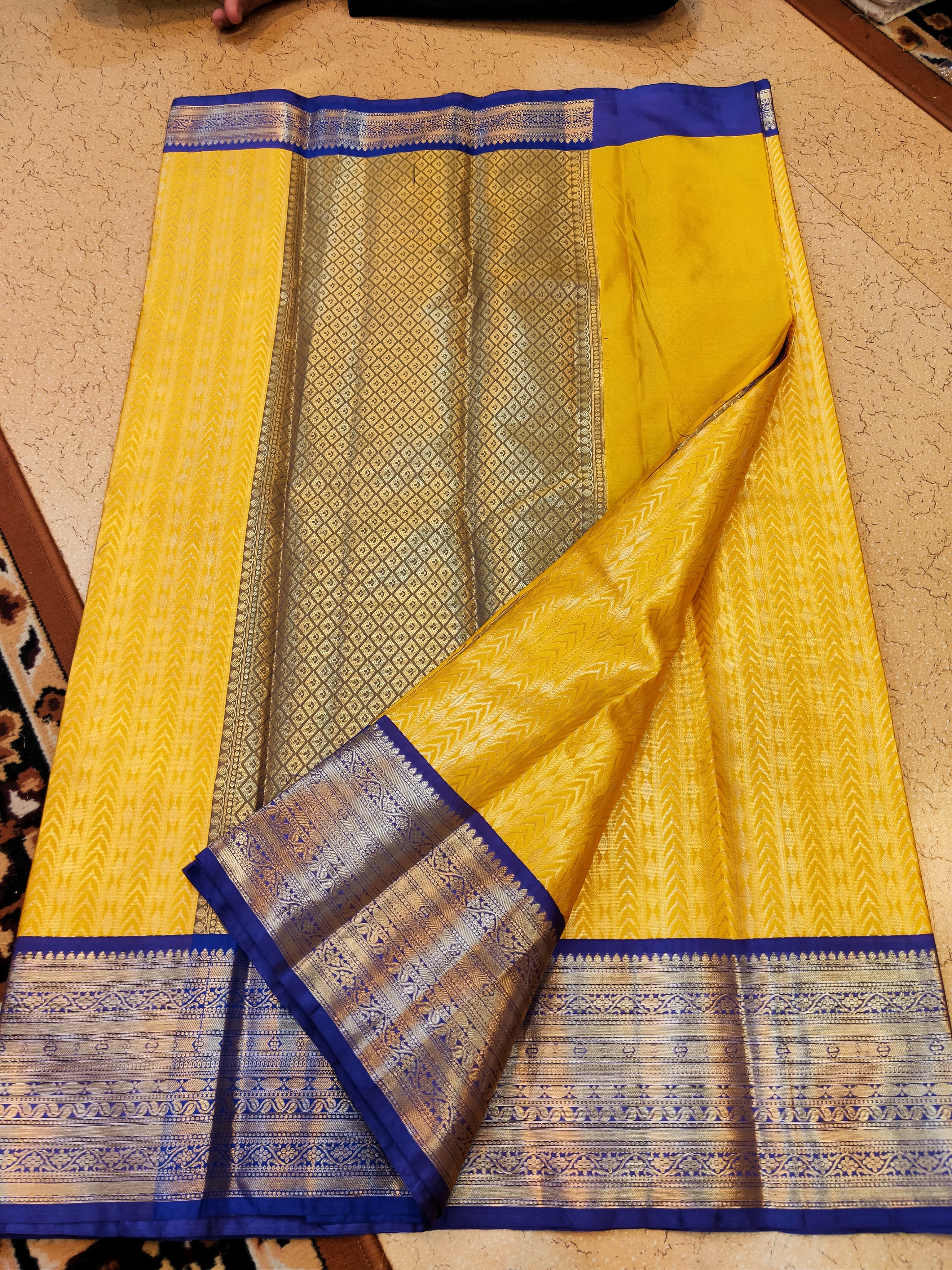 Kanchi Banaras Silk Yellow Blue Zari Border Saree